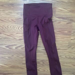 Garnet Lululemon fast and frees 7/8 size 2